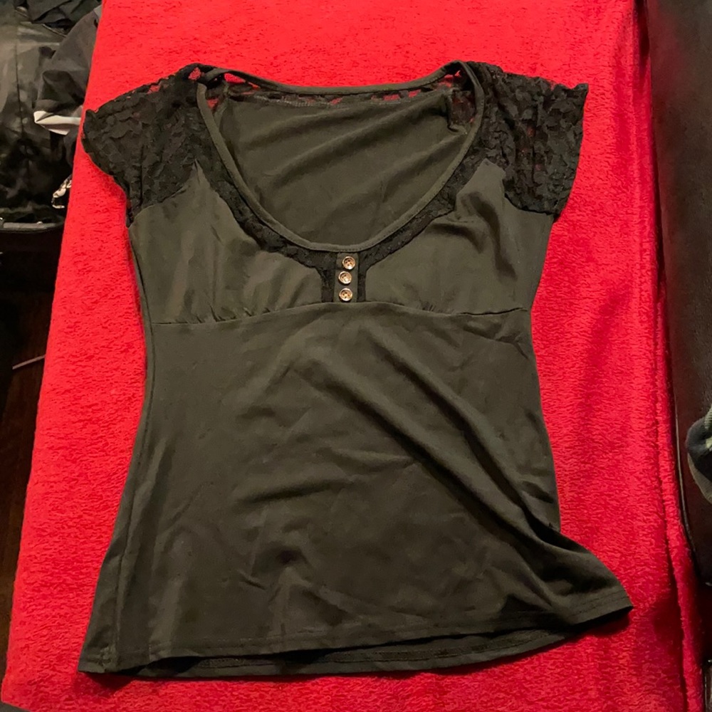 Ladies black deep v cut t-shirt with lace sleeves